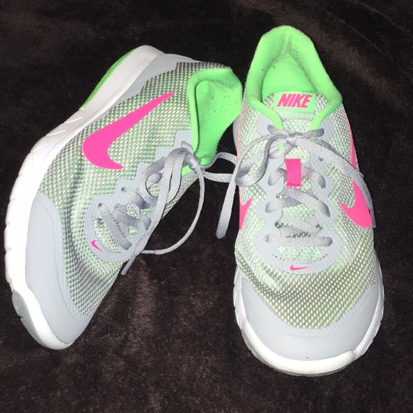 pink and lime green nike shoes